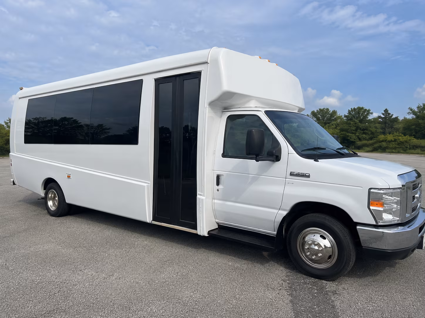 book a party bus for your chesapeake wine tour bachelorette or birthday